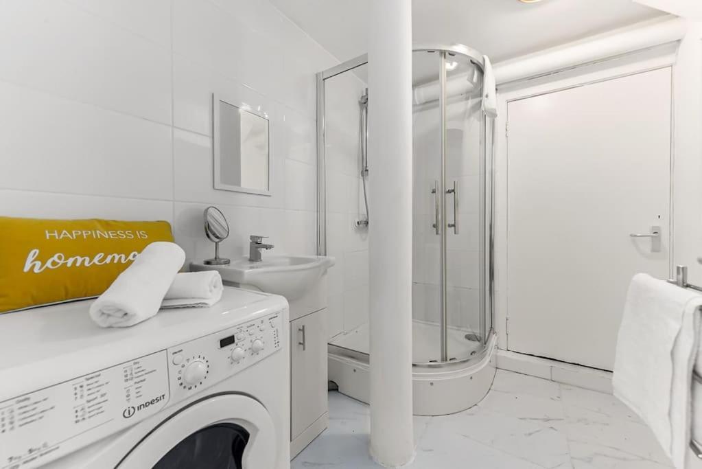 Deluxe Studio Near Camden Town Londra Esterno foto